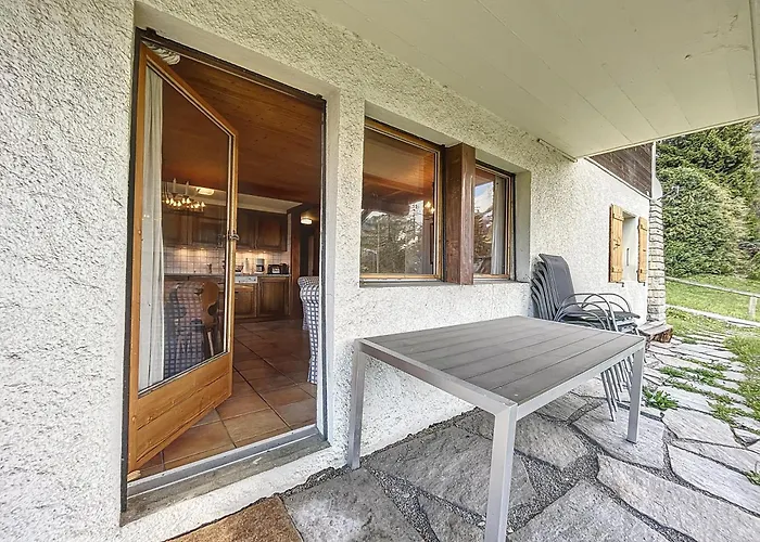 Fanie Rez Apartman *